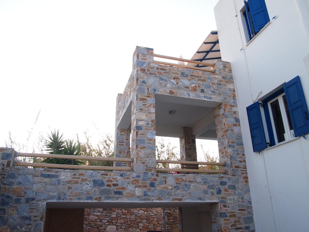 Villa Dolphin Azolimnos Exterior photo